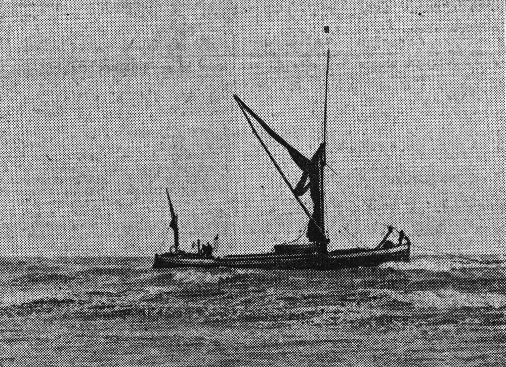 1933-18-August-Barge-Elsie-riding-at-anchor-in-harbour..jpg